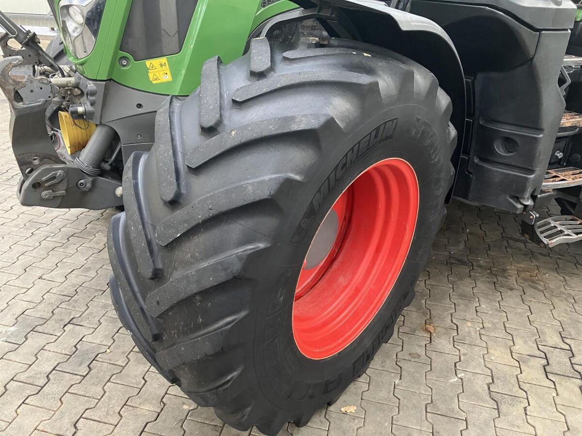 Fendt 826 Vario ProfiPlus 2