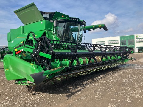 John Deere S780