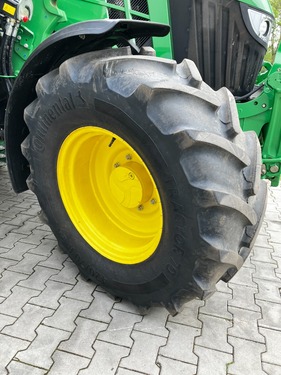 Continental 420/70R24