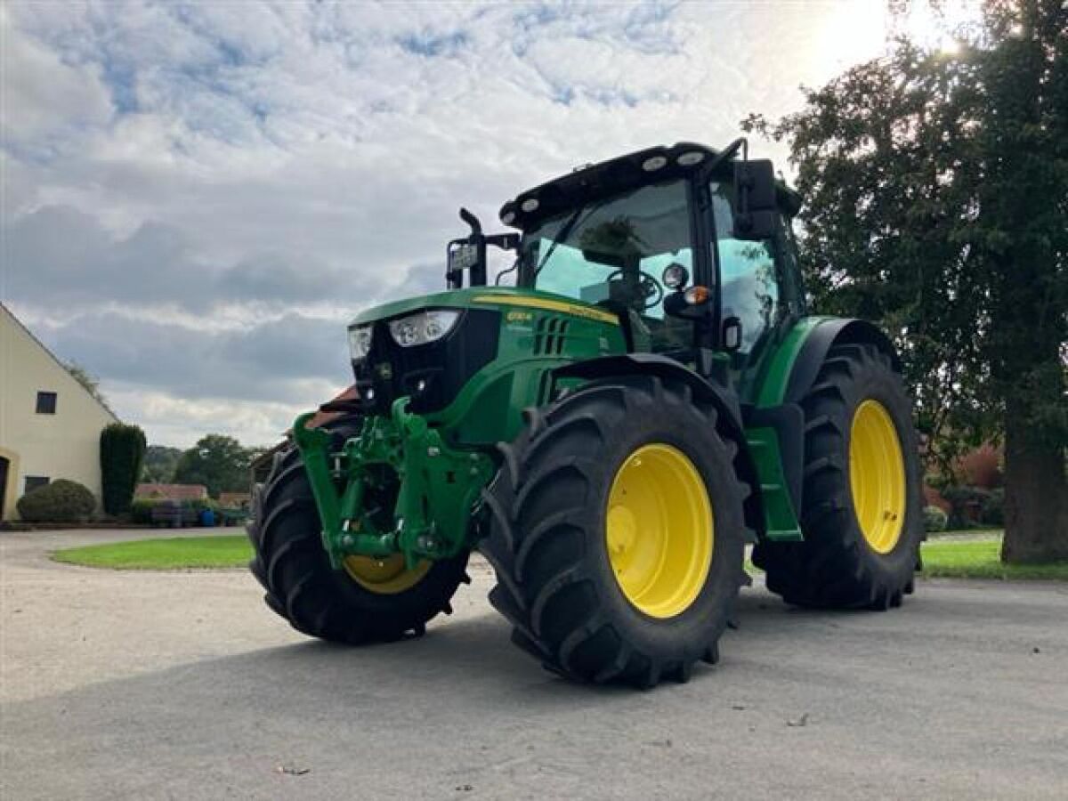John Deere 6130R 1