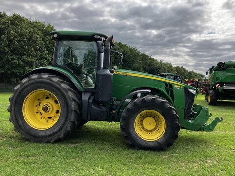 John Deere 8285R 2
