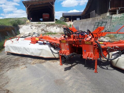 Kuhn FC 883 2