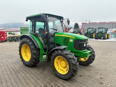 John Deere 5070 M 3