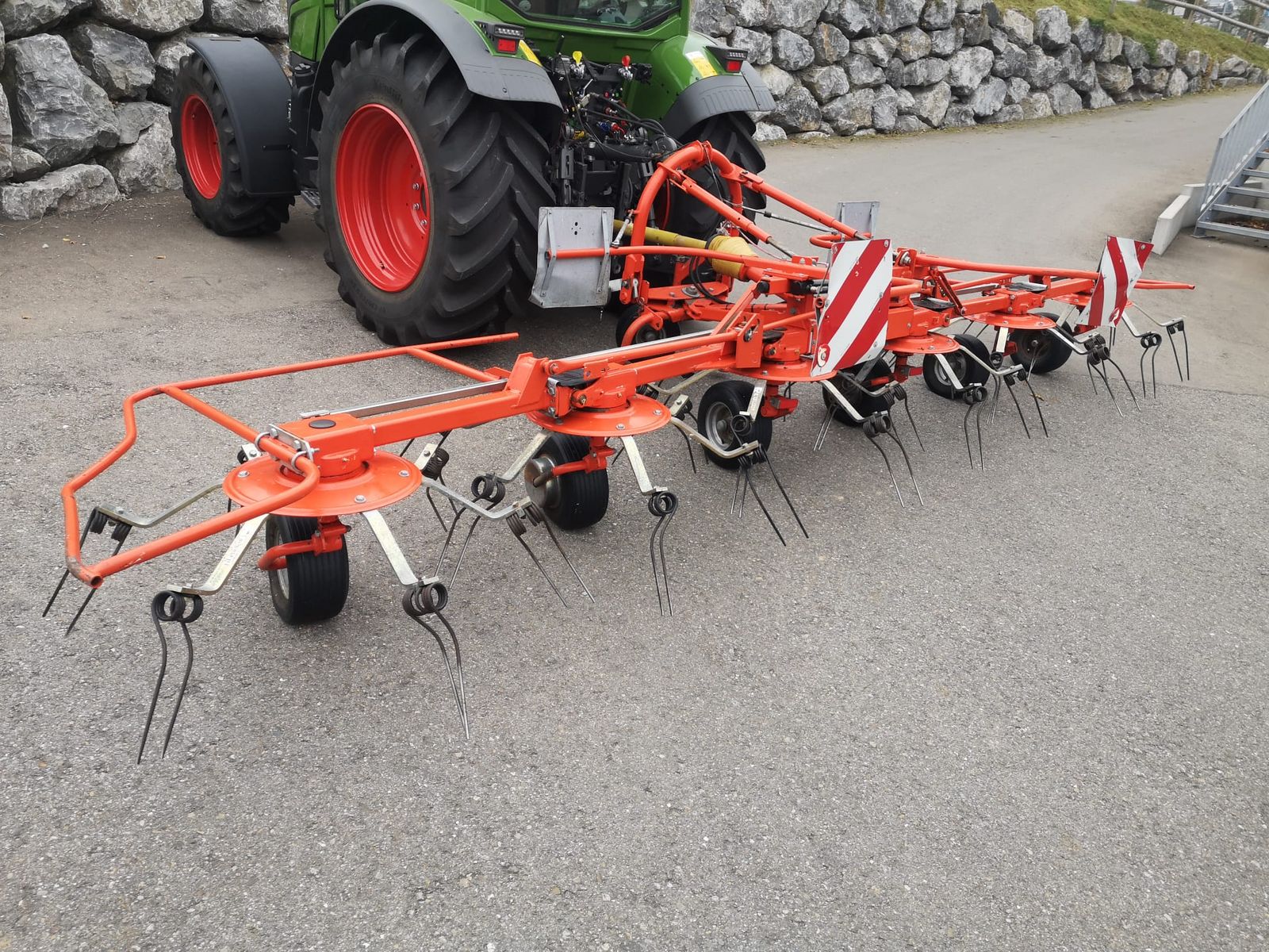 Fella TH 680 D HYDRO 2