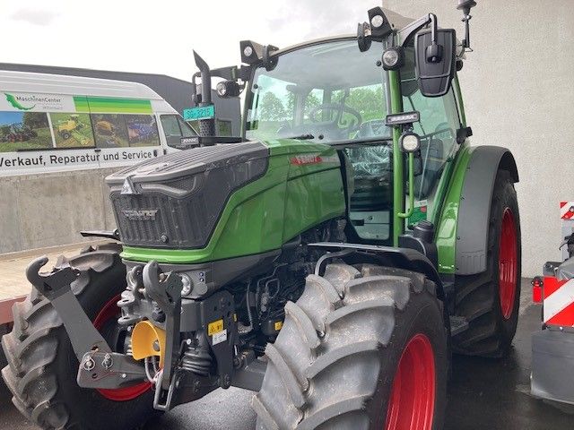 Fendt, 211 Vario (FendtONE), 2023