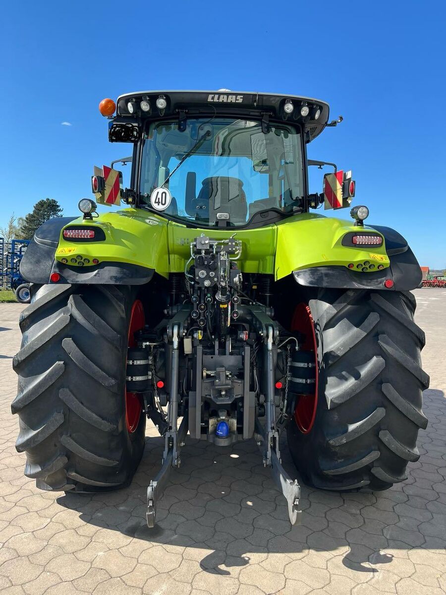 Claas Axion 870 C-Matic 2