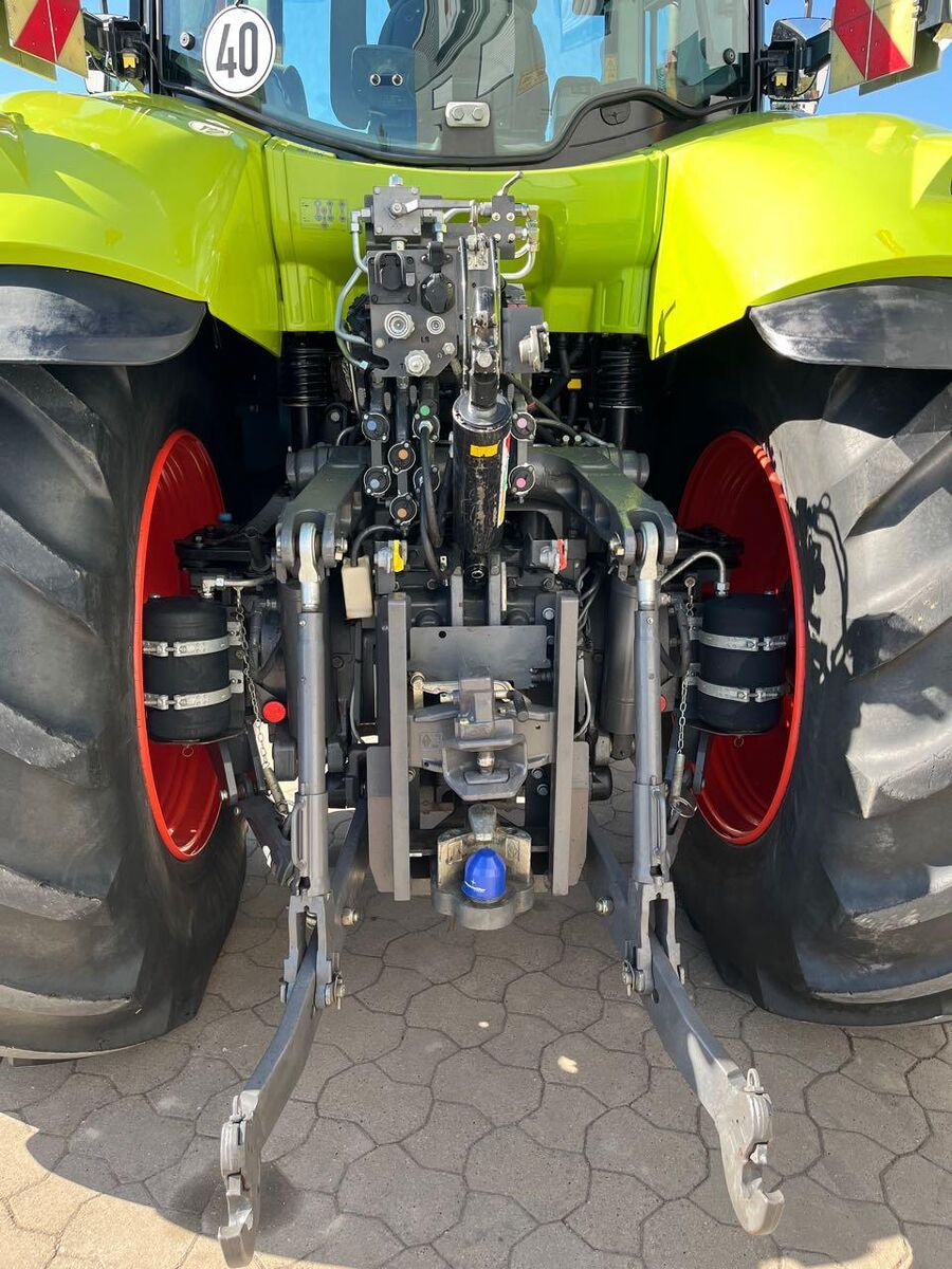 Claas Axion 870 C-Matic 3