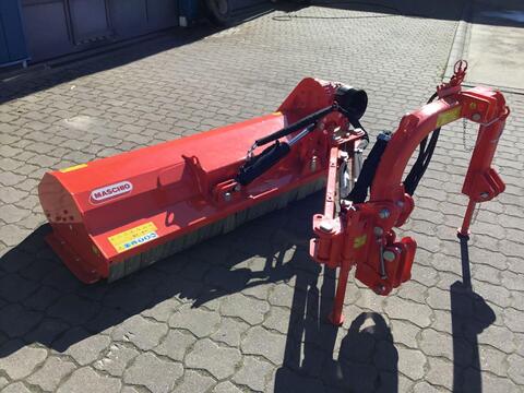 Maschio Giraffa XL 210 SE