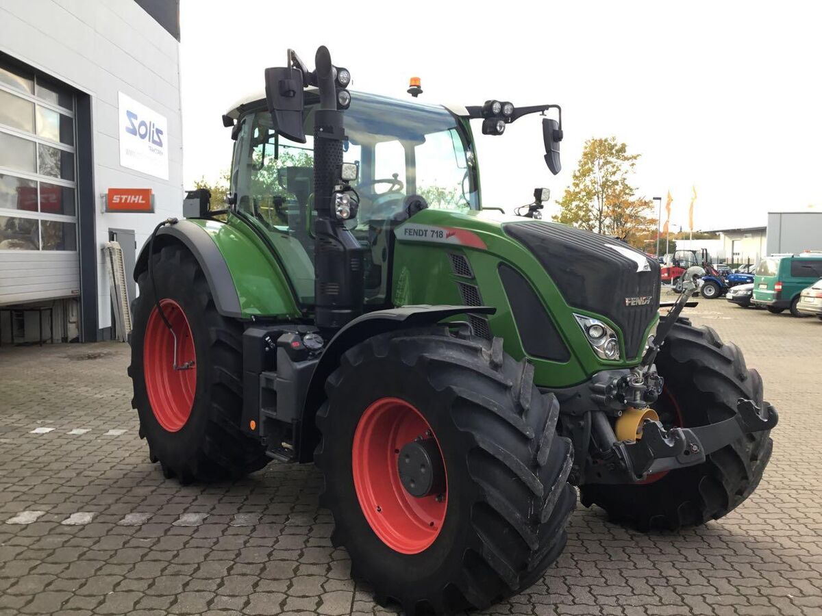 Fendt 718 S4 Vario ProfiPlus 3