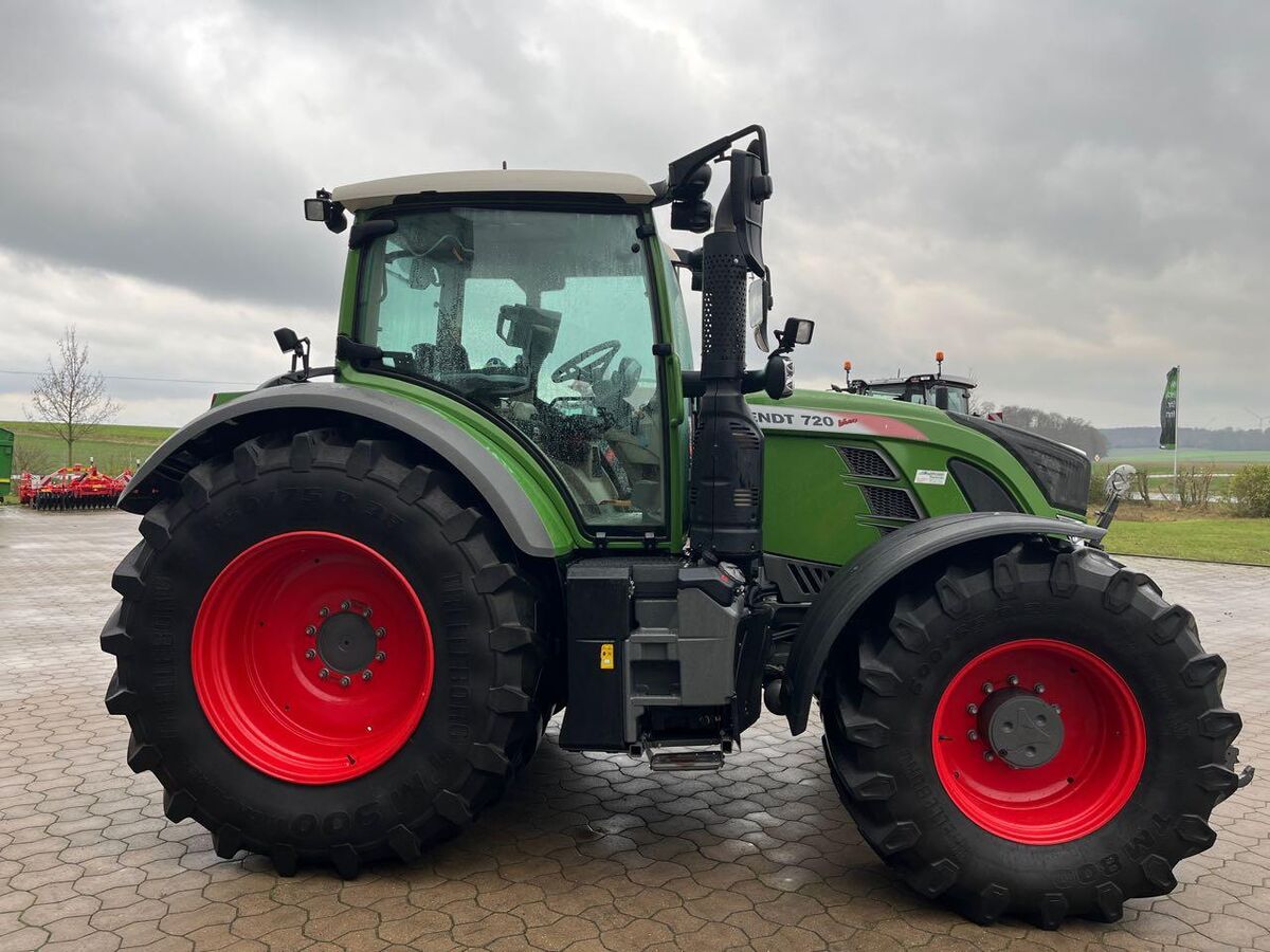Fendt 720 Vario S4 ProfiPlus 3