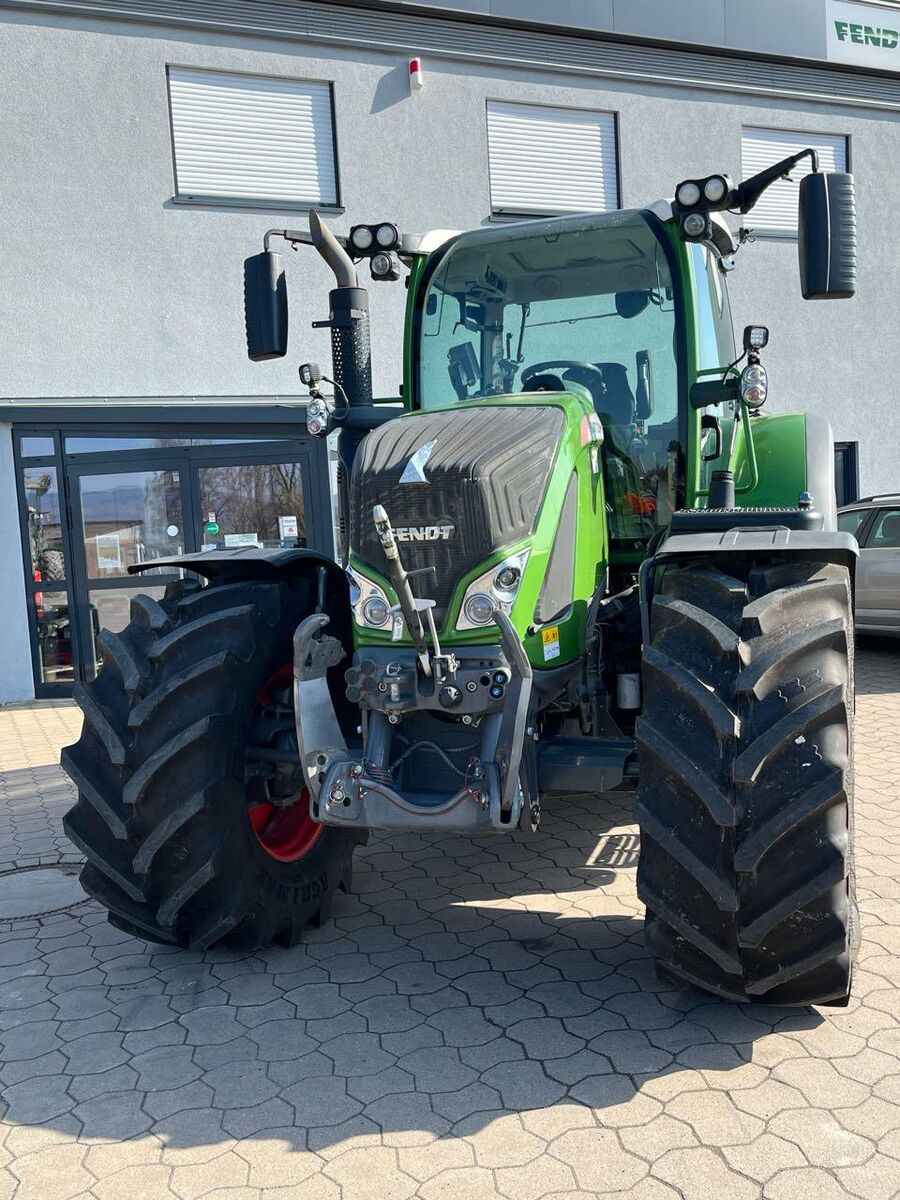 Fendt 722 Vario S4 ProfiPlus 3