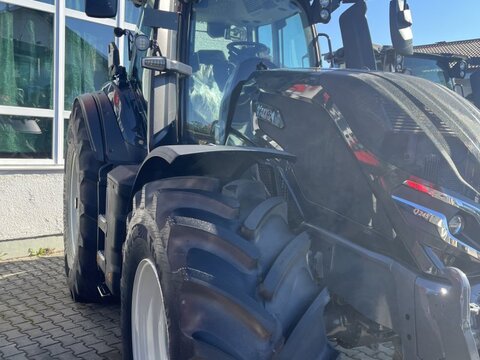 Valtra Q245 3