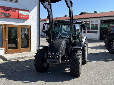 Valtra A95, Sonderedition schwarz 2