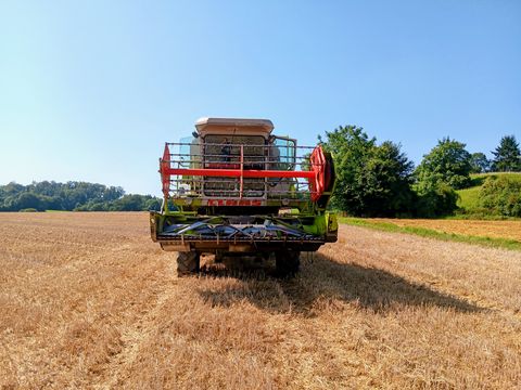 Claas Dominator 76
