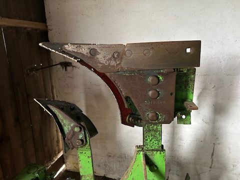 Müller 4 Schar Pflug  3