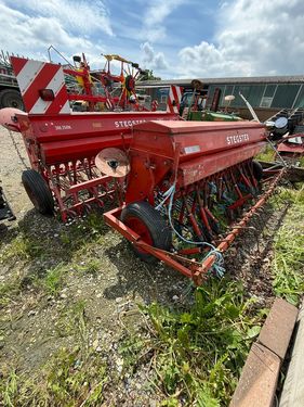 Stegsted Sämaschine - 2 Sähmaschinen – 1 Preis!