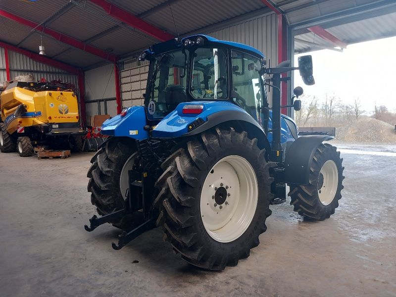 New Holland T5.100 Electro Command (Stufe V) 3