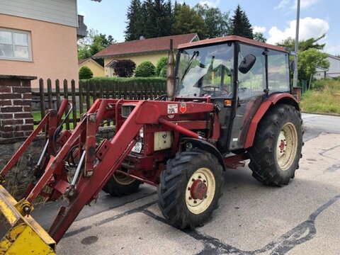 <strong>Case IH 533 A</strong><br />