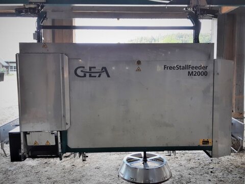 GEA FreestallFeeder F2000