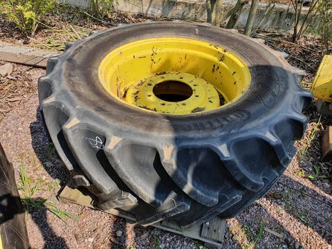 Continental 480/65R28 x2