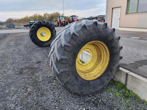 Trelleborg 600/65R28 x2