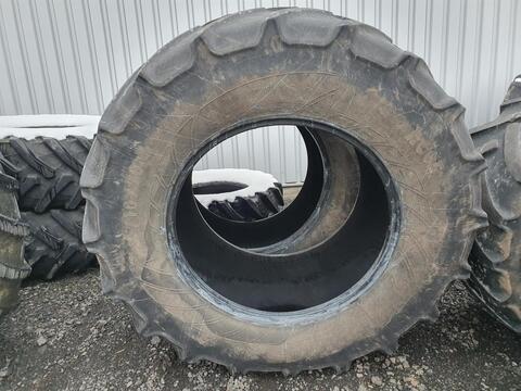 Sonstige 710/70R38 x2