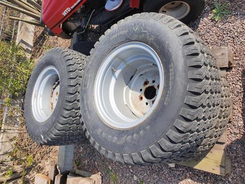 Good Year 29x12.50-15 x4
