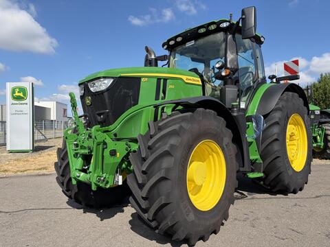 John Deere 6R 250