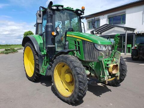 John Deere 6120M