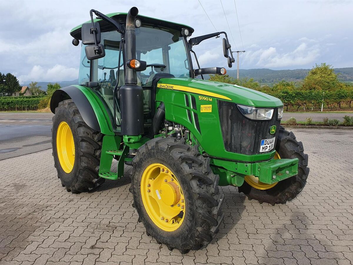 John Deere 5090M Kriechgang 16/16 AC DL 1