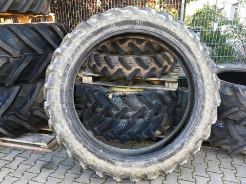 Sonstige 320/90R46