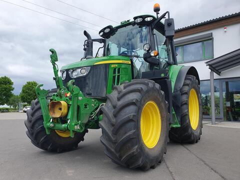John Deere 6120M AP