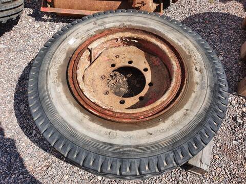 Dunlop 10.00-20