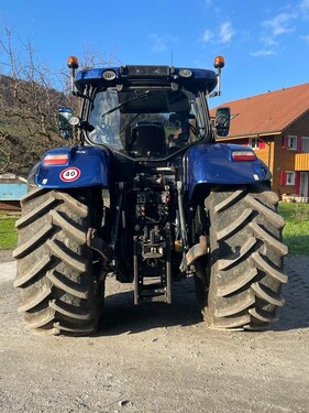 New Holland T7.270