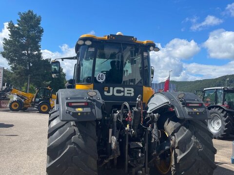 JCB Fastrac 4220