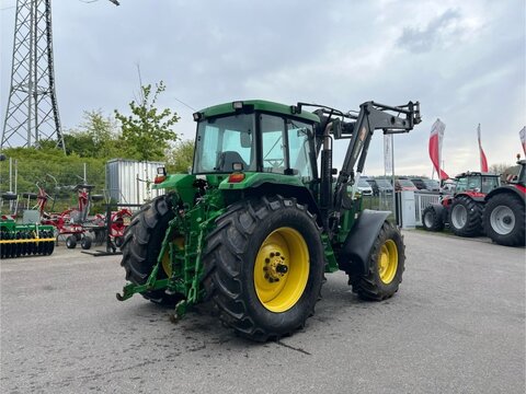 John Deere 7700