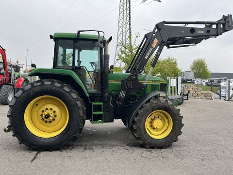 John Deere 7700