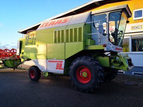 <strong>CLAAS Dominator 98 S</strong><br />