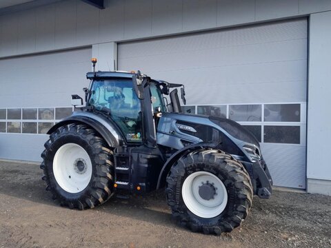 Valtra Q305