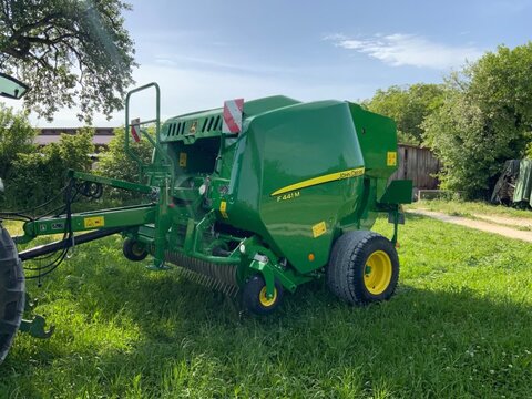 John Deere F441M