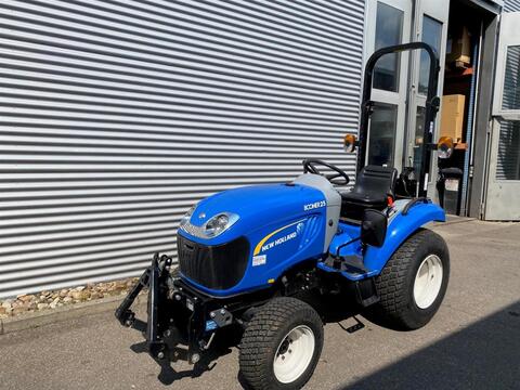 <strong>New Holland BOOMER 2</strong><br />