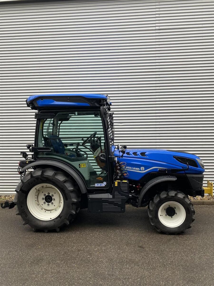New Holland T 4.100 V CAB STAGE V 1