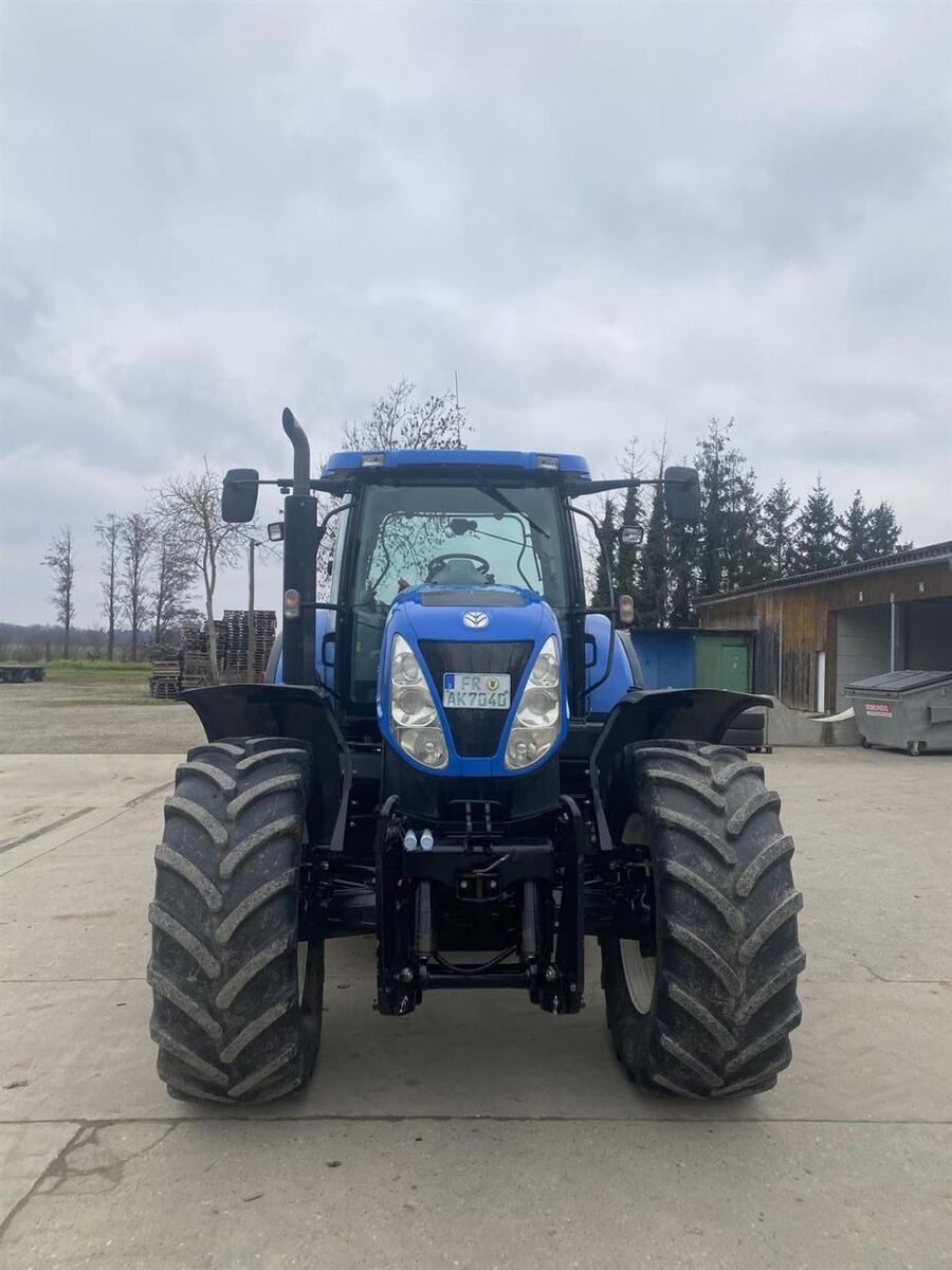 New Holland T7040 PC 3