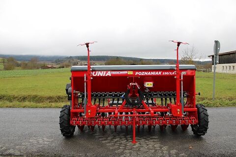 Unia Poznaniak 330/2,5D Doppelscheibenschar-Drillmasc