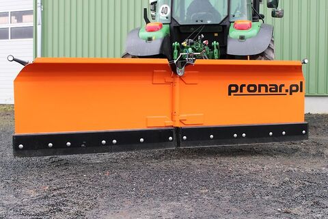 Pronar PUV 3300 Schneepflug 3