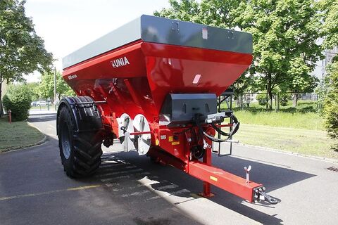 Unia RCW 120 Plus H Kalkstreuer Düngerstreuer 12000 L 3