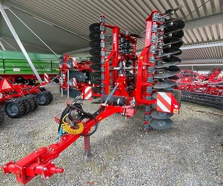 Unia Ares XL H 6 Kurzscheibenegge mit Fahrgestell 6m  3