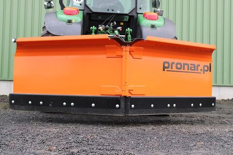 Pronar PUV 3300 Schneepflug 2