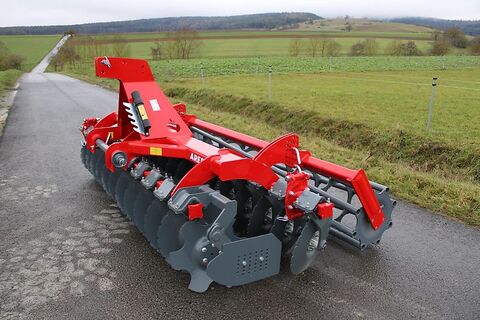 Unia Ares L 3 Kurzscheibenegge Rohrstabwalze 3 m 2