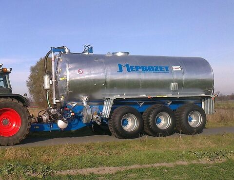 Meprozet PN 240 Güllefass 24.000 L Tridem 700/50-26,5 Nac